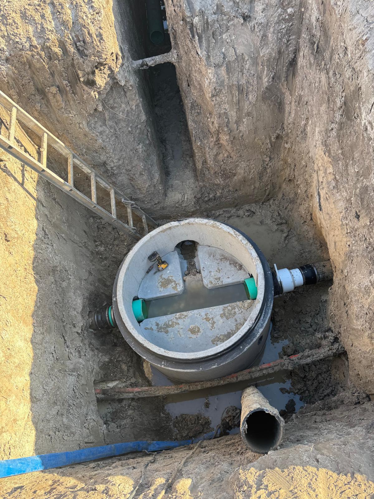 Water Main Tie-In Connection